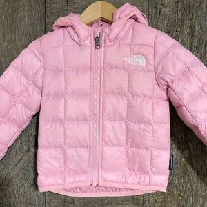 The North Face Baby Jacket / Coat; 6-12 mo; Pink